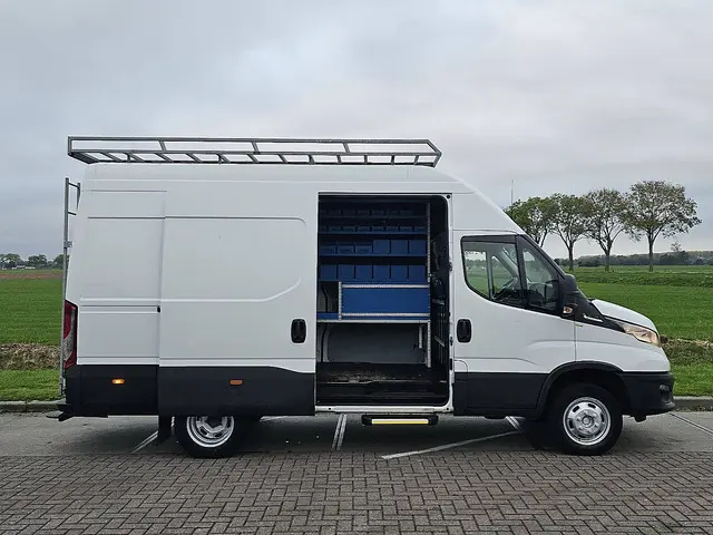 Iveco Daily 50C18 2020 Diesel 15