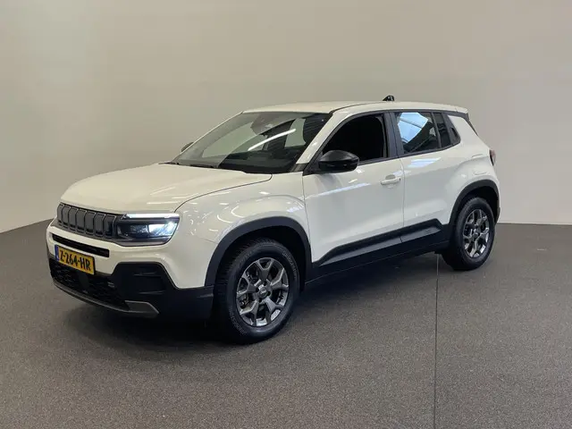 Jeep Avenger Longitude Automaat 54 kWh 2024 Elektrisch 32