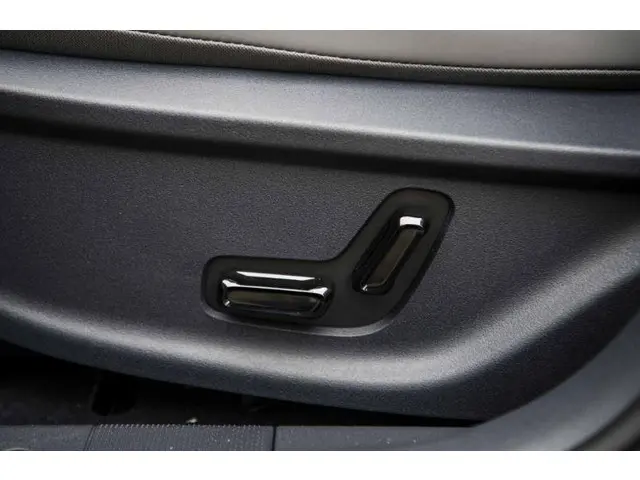 Lynk & Co 02 More 66 kWh 2025 Elektrisch 9