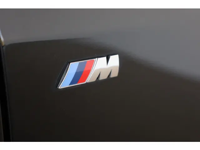 BMW 1 Serie 118i 2024 Benzine 27