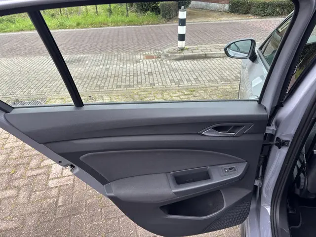 Volkswagen Golf 1.4 eHybrid GTE 2022 Hybride Benzine 23