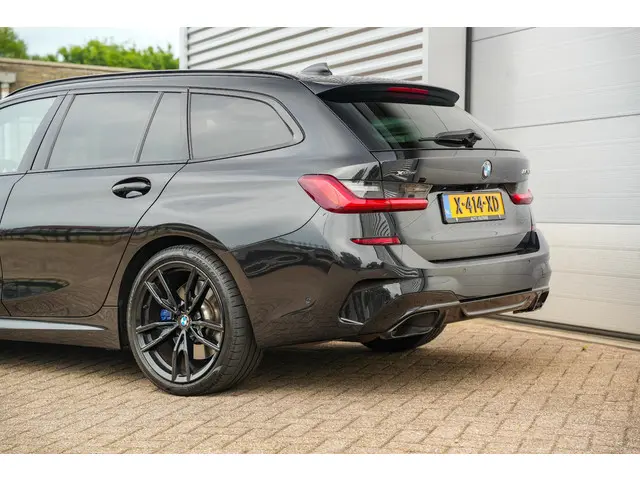 BMW 3 Serie Touring M340i xDrive 2020 Benzine 36