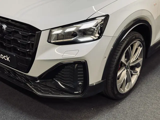 Audi Q2 35 TFSI S Edition S-Line (2x) 2023 Benzine 35