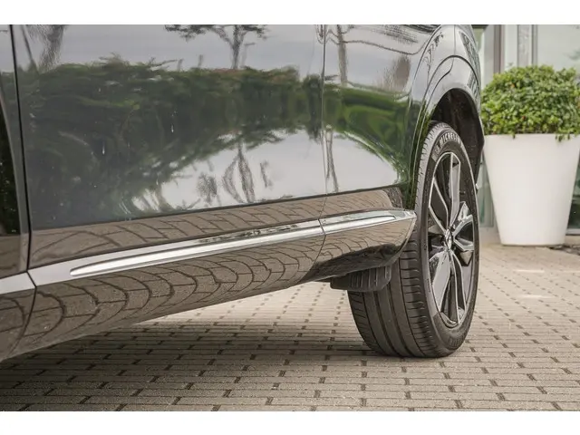 Honda HR-V 1.5i e:HEV ADVANCE 2022 Hybride Benzine 12