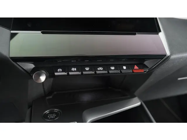 Peugeot 308 PureTech 130 GT Pack Business 2022 Benzine 53