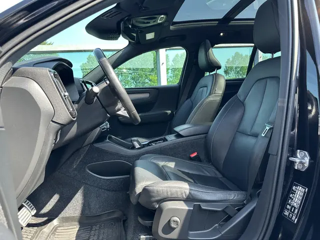Volvo XC40 1.5 T3 R-Design 2019 Benzine 8