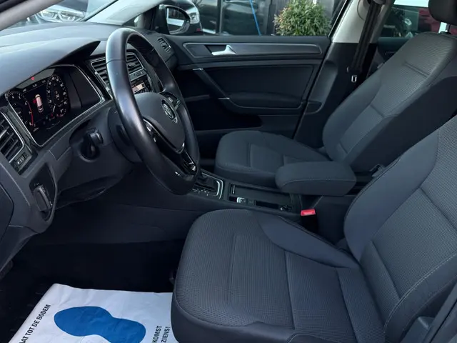 Volkswagen Golf 1.0 TSI Highline / ACC / LED 2018 Benzine 15