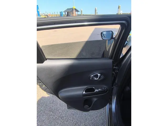 Nissan Juke 1.2 DIG-T S/S Tekna 2016 Benzine 15