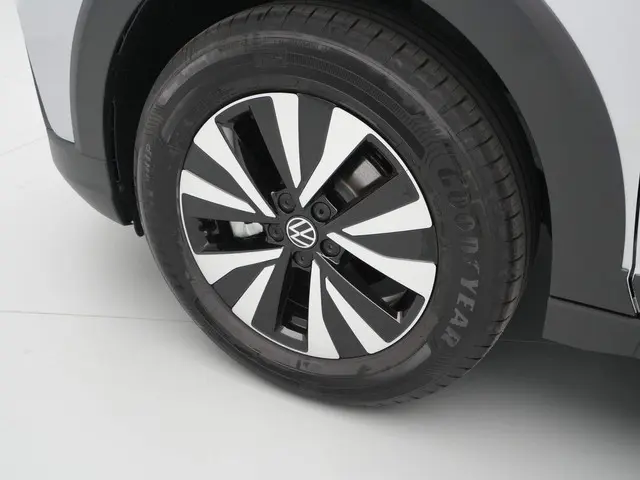 Volkswagen Taigo 1.0 TSI Life Edition 2025 Benzine 13