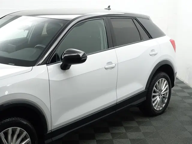 Audi Q2 1.0 TFSI S-line Aut- 2018 Benzine 30