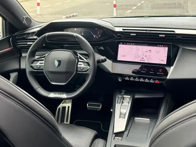 Peugeot 308 1.2 PureTech GT Pack Business 2022 Benzine 15