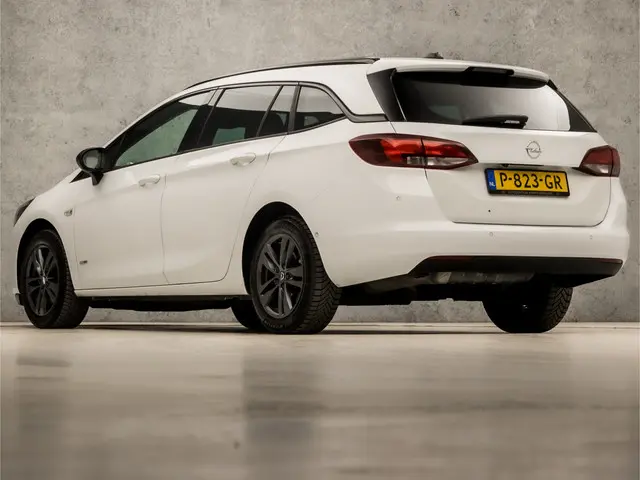 Opel Astra Sports Tourer 1.2 Design & Tech 2022 Benzine 3