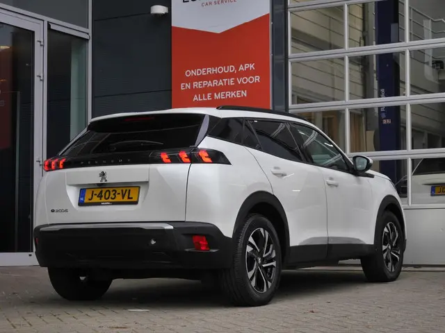 Peugeot e-2008 EV Allure 50 kWh 2020 Elektrisch 5