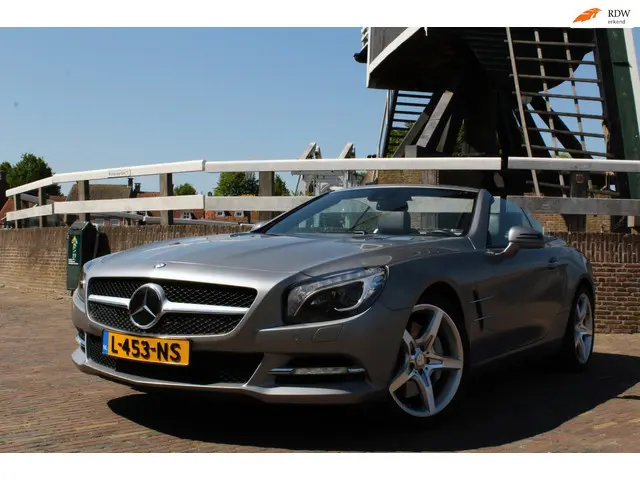 Mercedes-Benz SL 500 2012 Benzine 1