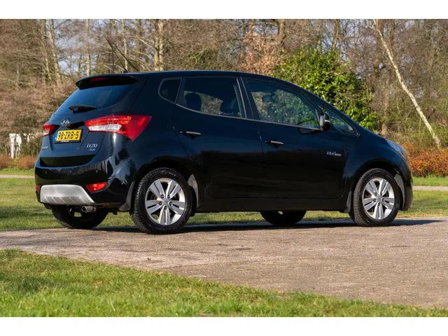Hyundai ix20 1.4i Pro 77.100 km + NAP NL-auto 2013 Benzine 4