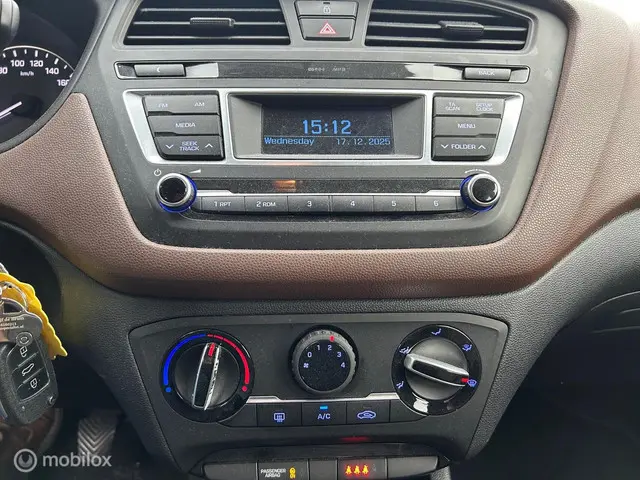 Hyundai i20 1.2 LP i-Drive Cool Trekhaak 2015 Benzine 7