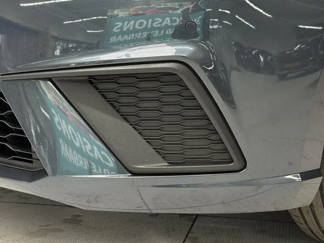 SEAT Ibiza 1.0 TSI Flex 2021 Benzine 12