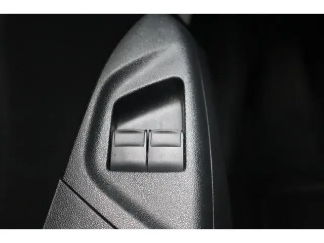 Citroën C1 1.0 e-VTi Feel|Airco| 2014 Benzine 12