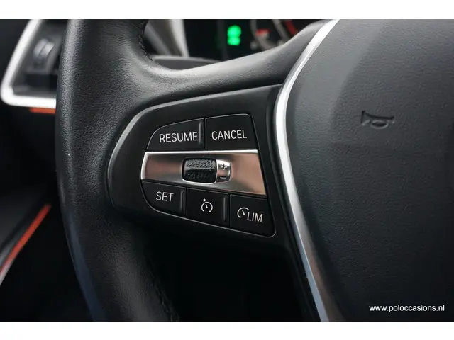 BMW 3 Serie Touring 318i Exec 2020 Benzine 20