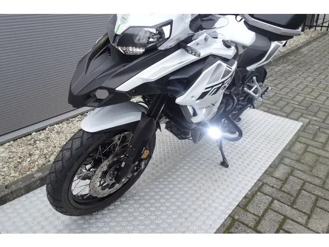 Benelli TRK 502 X 2023 Benzine 19