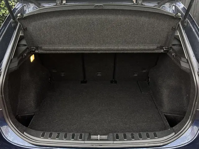 BMW X1 sDrive20i Business 2013 Benzine 23