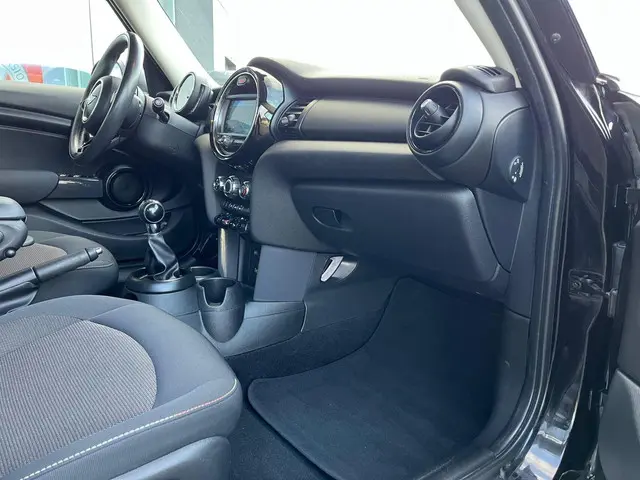 MINI One Mini 1.5 2018 Benzine 17