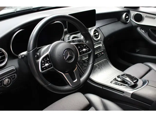 Mercedes-Benz C-Klasse 180 2019 Benzine 15