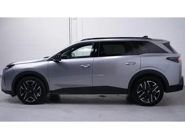 Peugeot 5008 1.2 PureTech Allure 2024 Benzine 4