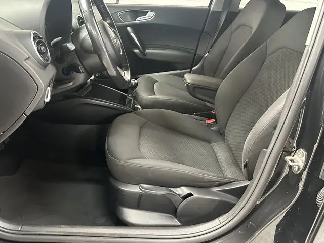 Peugeot 2008 1.2 PureTech Style 2014 Benzine 21