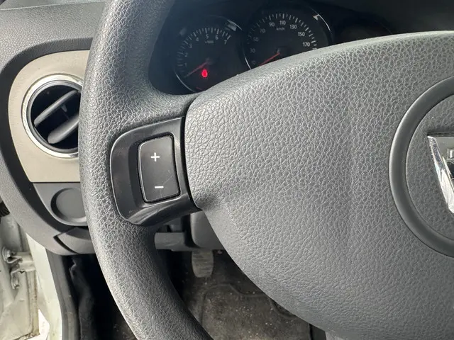 Dacia Lodgy 1.2 TCe Ambiance 7p. 2015 Benzine 14