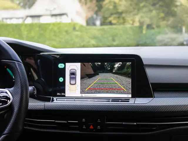 Volkswagen Golf 1.5 eTSI R-Line 2022 Benzine 21