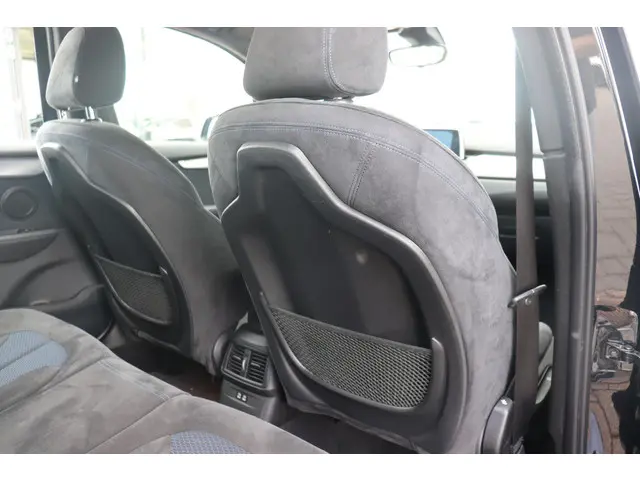 BMW 2 Serie Active Tourer 218i Executive 2019 Benzine 11