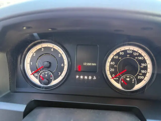 Dodge Ram 2500 SLT Hemi 5.7 V8 2018 LPG/Gas 19