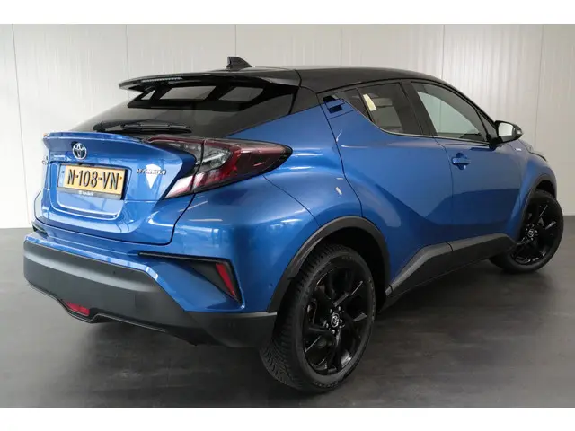 Toyota C-HR 1.8 Hybrid Bitone, Leder 2019 Hybride Benzine 3