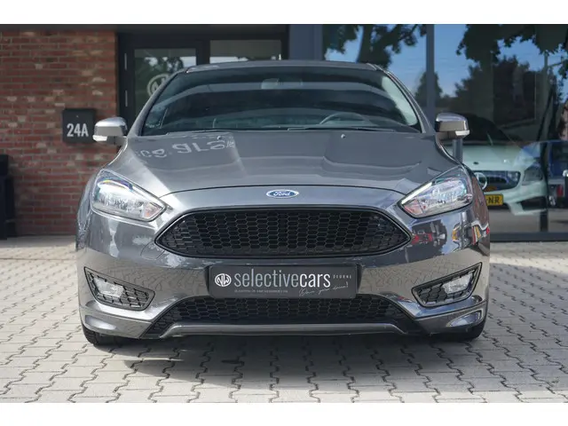 Ford Focus 1.0 ST-Line 2018 Benzine 29