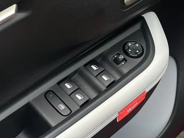Citroën C3 1.2 Turbo 100pk Max 2025 Benzine 23