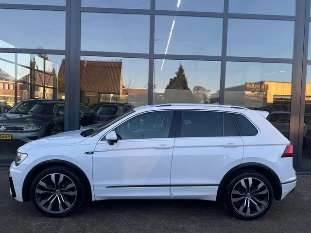 Volkswagen Tiguan 2.0 TSI 4Motion 2X R-line 2017 Benzine 7