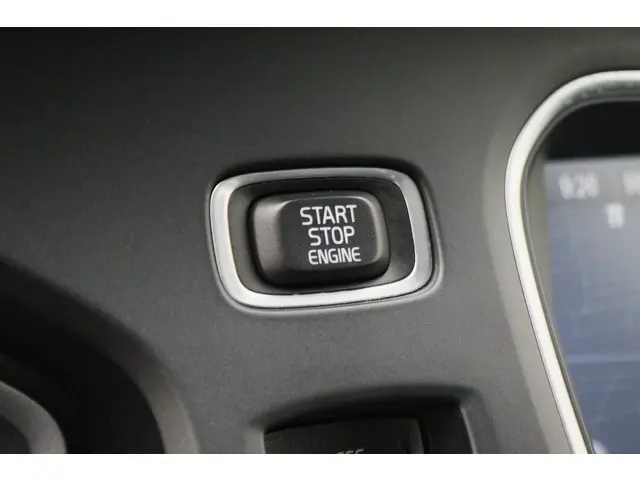 Volvo V40 Cross Country 1.6 T4 Summum 2014 Benzine 38