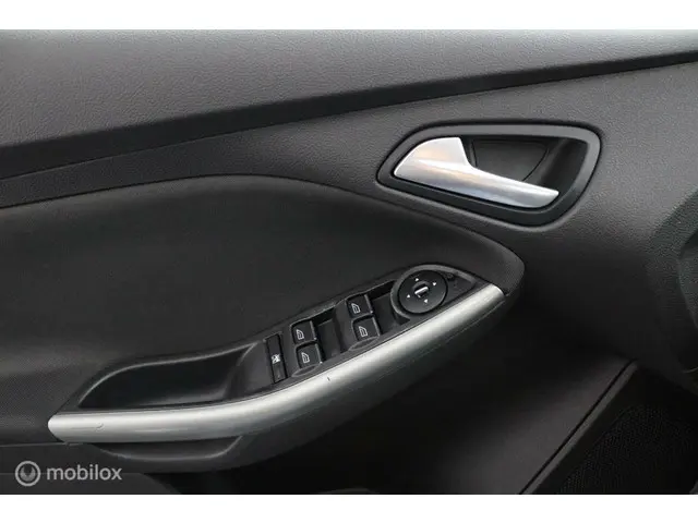 Ford Focus Wagon 1.0 EcoBoost Edition 2013 Benzine 21