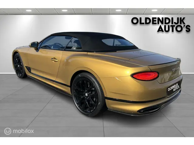Bentley Continental GT GTC 6.0 W12 Mulliner 2023 Benzine 25