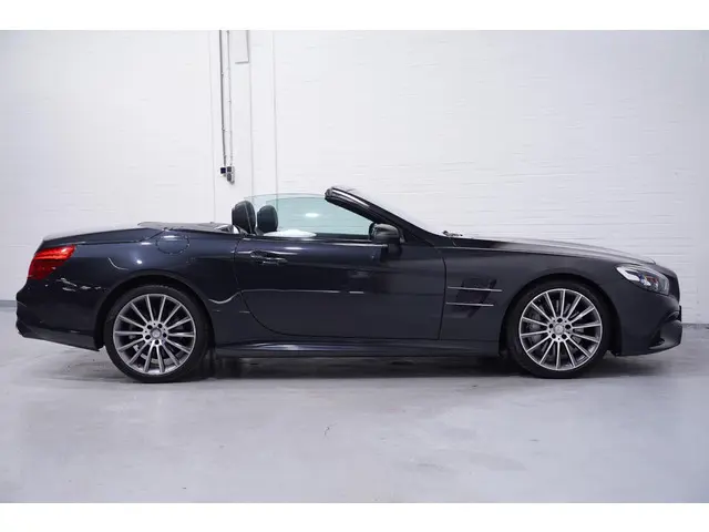 Mercedes-Benz SL 500 2017 Benzine 12