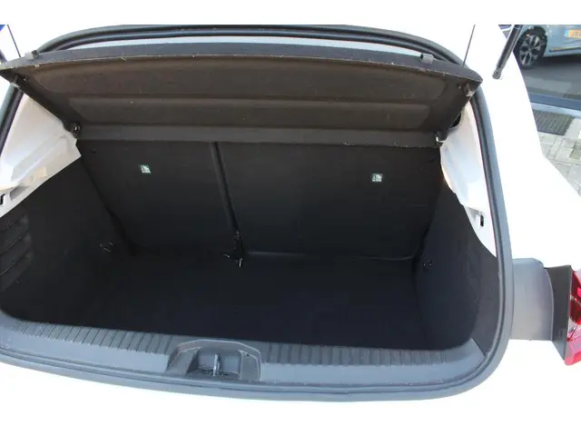 Renault Clio 1.0 TCe 90 Evolution 2023 Benzine 20