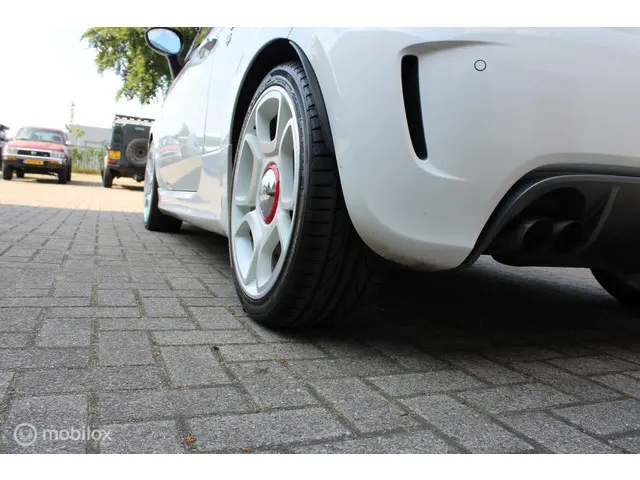 Fiat 500C 1.4 T-Jet Abarth Turismo 2015 Benzine 12
