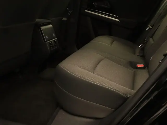 Toyota bZ4X Active 71 kWh 2023 Elektrisch 42