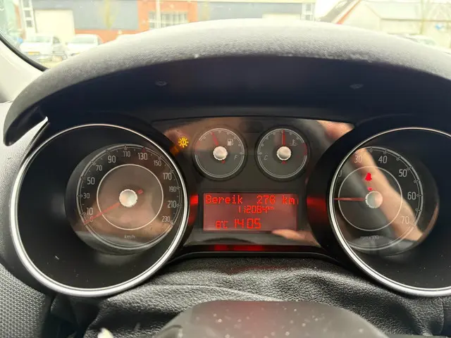 Fiat Punto Evo 1.2 Street *AC 2015 Benzine 15