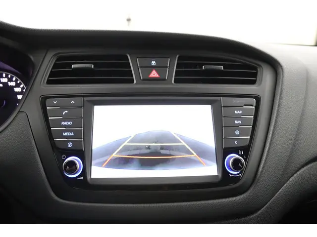 Hyundai i20 1.0 T-GDI Comfort wit 2018 Benzine 22