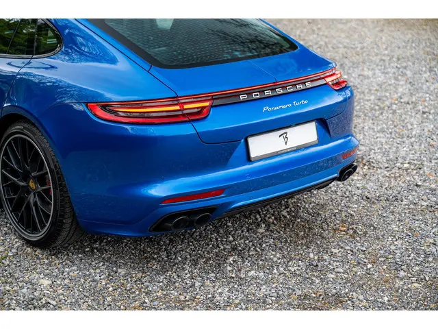 Porsche Panamera Turbo 2017 Benzine 34
