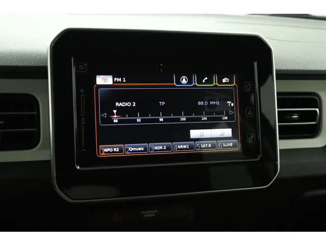 Suzuki Ignis 1.2 Smart Hybrid Style 2023 Benzine 8