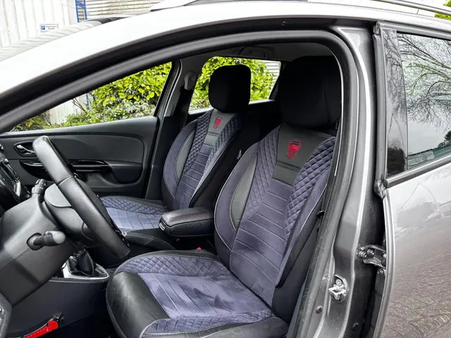 Renault Clio Estate 0.9 TCe Expression 2013 Benzine 9