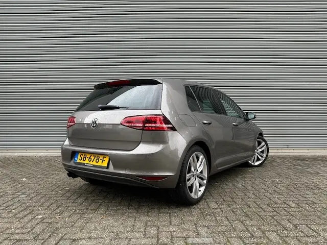Volkswagen Golf 1.4 TSI ACT Highline R-LINE 2014 Benzine 5